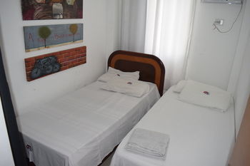 5 Estrelas Hotel 2*