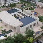 Condominio 5 Estrelas